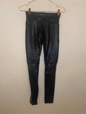 SPANX Faux Leather Moto Leggings Small Petite Black High Rise Moto Chic 🖤